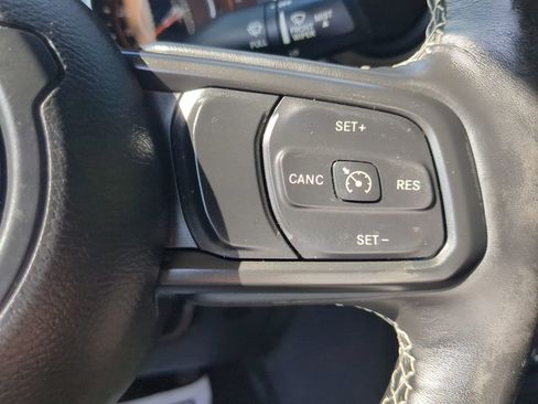 Used 2021 Jeep Gladiator Sport image 57