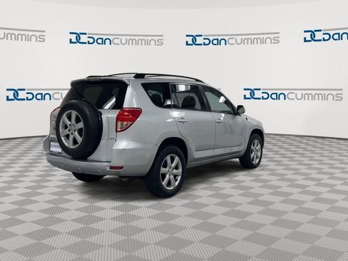 Used 2007 Toyota RAV4 Limited AWD/4WD image 8