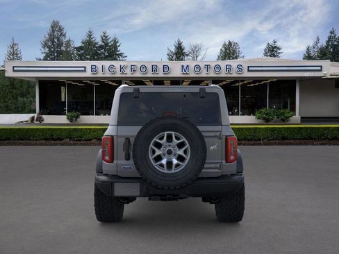 New 2025 Ford Bronco Badlands image 5