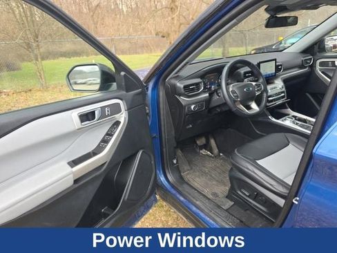 Used 2022 Ford Explorer XLT w/ Equipment Group 202A image 23