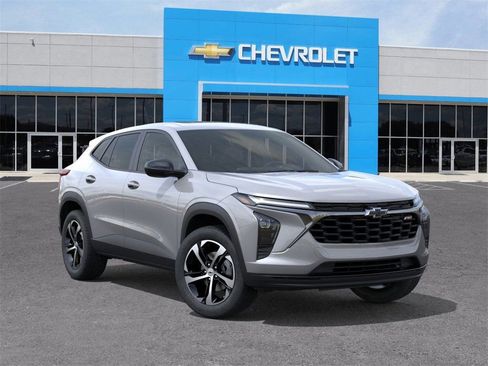 New 2026 Chevrolet Trax RS w/ Sunroof Package image 7