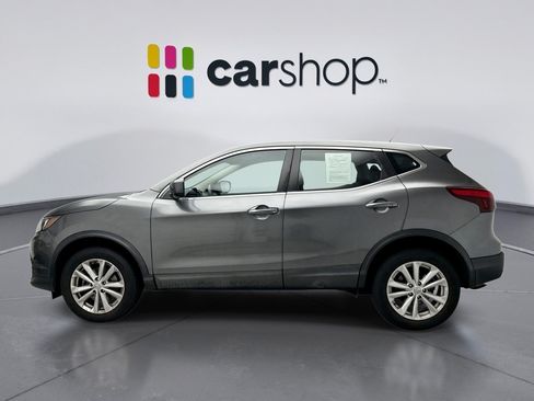 Used 2018 Nissan Rogue Sport S w/ S Appearance Package AWD/4WD image 2
