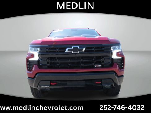 Used 2026 Chevrolet Silverado 1500 LT Trail Boss w/ Convenience Package II AWD/4WD image 3