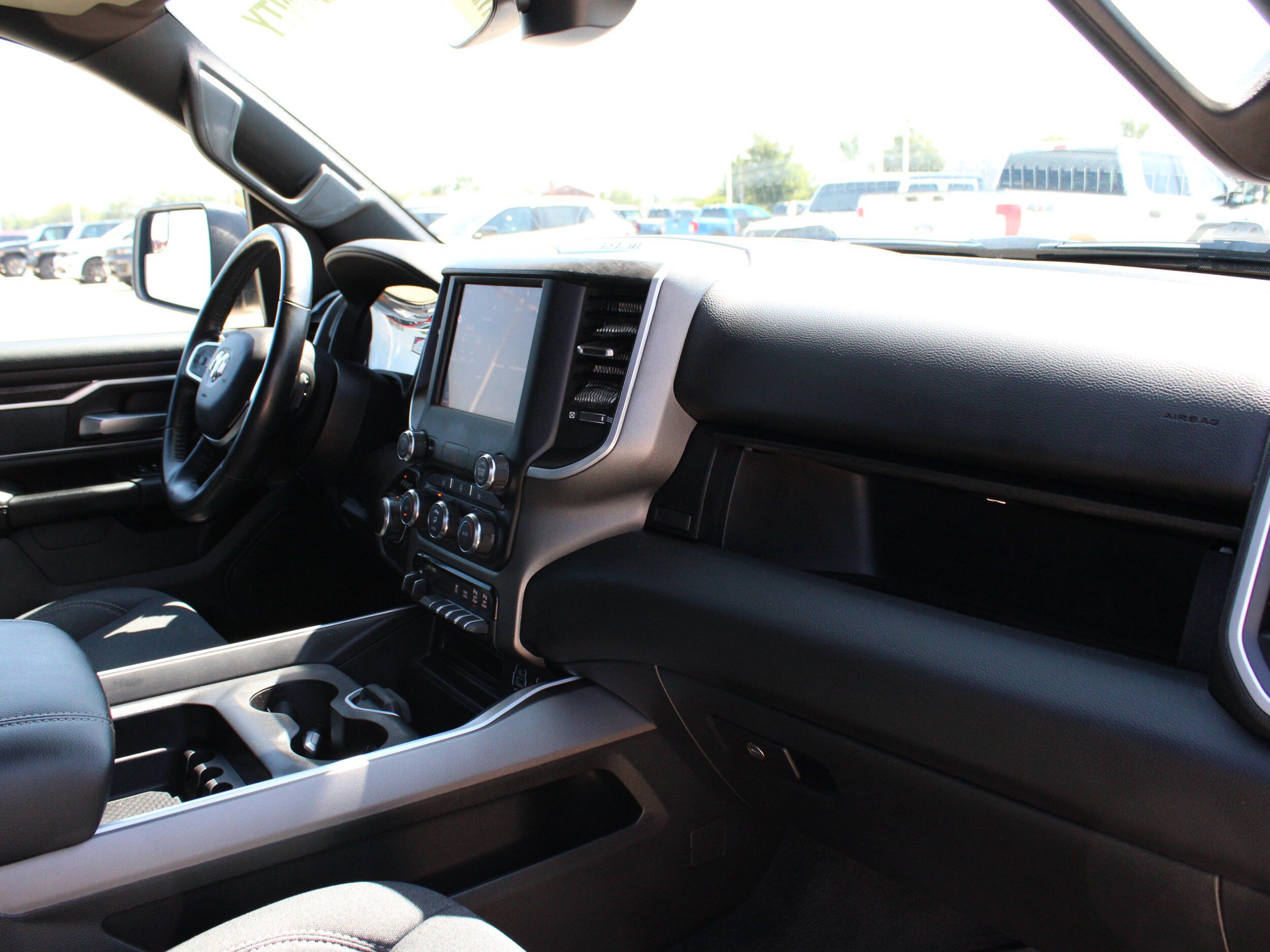 Used 2022 RAM 1500 Big Horn AWD/4WD image 44