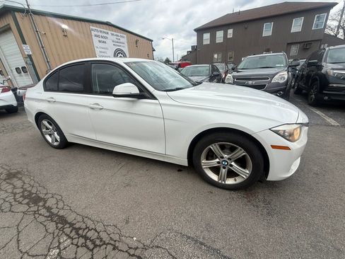 Used 2014 BMW 328i xDrive Sedan image 10