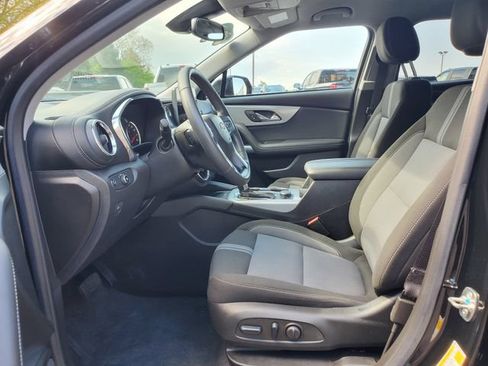 Certified 2024 Chevrolet Blazer LT w/ Convenience Package FWD image 21