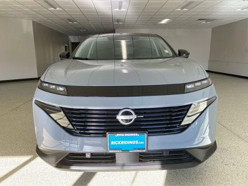 Used 2025 Nissan Murano SL w/ Cargo Package image 2