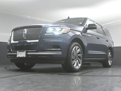 Certified 2023 Lincoln Navigator Reserve AWD/4WD image 40