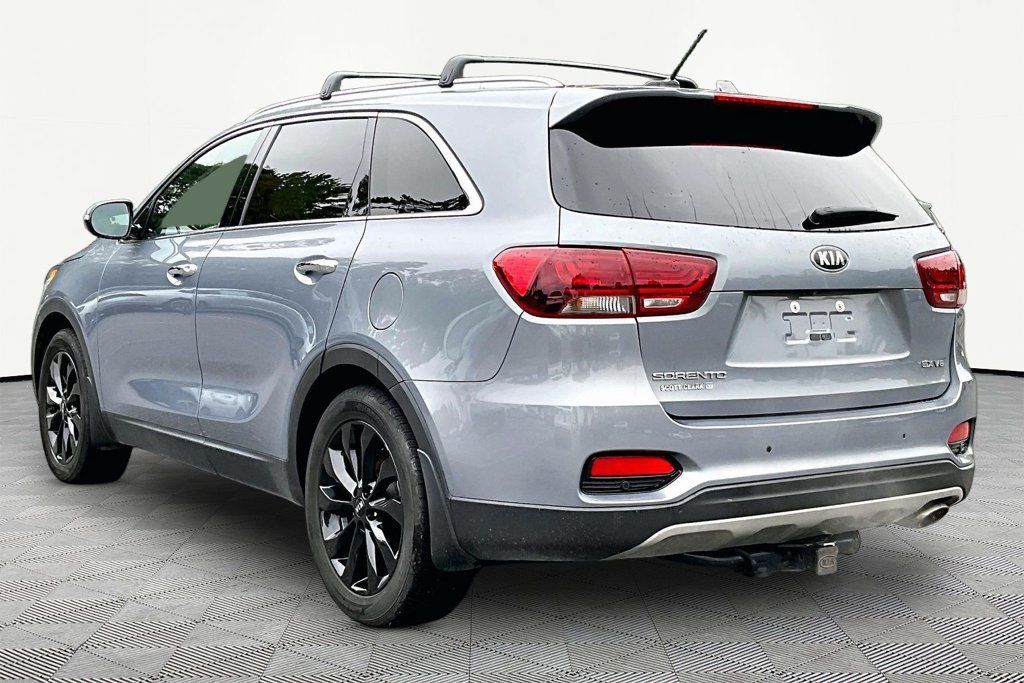 Used 2020 Kia Sorento EX FWD image 4