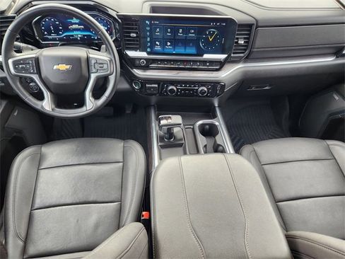 Used 2023 Chevrolet Silverado 1500 LTZ w/ LTZ Premium Package image 11
