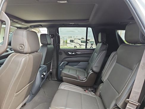 Used 2022 GMC Yukon Denali image 20