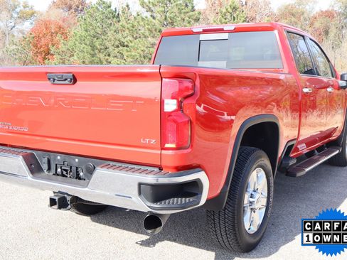 Used 2023 Chevrolet Silverado 3500 LTZ image 5