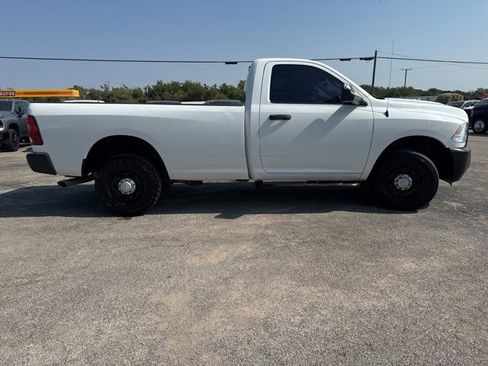 Used 2018 RAM 2500 Tradesman w/ Power & Remote Entry Group image 10