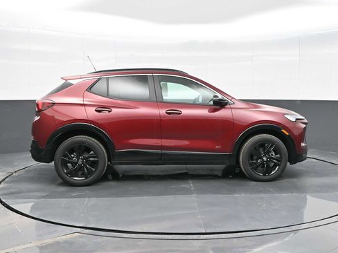 Used 2025 Buick Encore GX Sport Touring w/ Advanced Technology Package AWD/4WD image 9