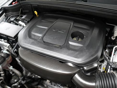 Used 2020 Jeep Grand Cherokee Overland AWD/4WD image 34