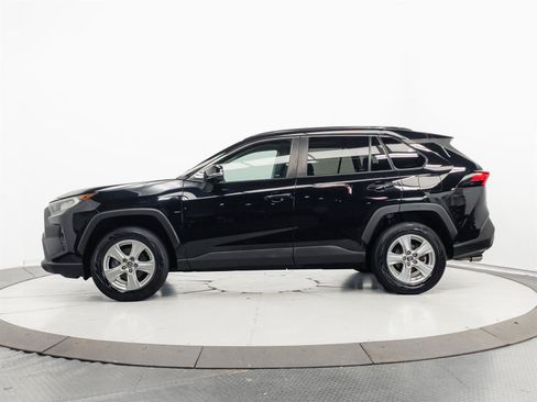Certified 2019 Toyota RAV4 XLE w/ Convenience Package AWD/4WD image 8