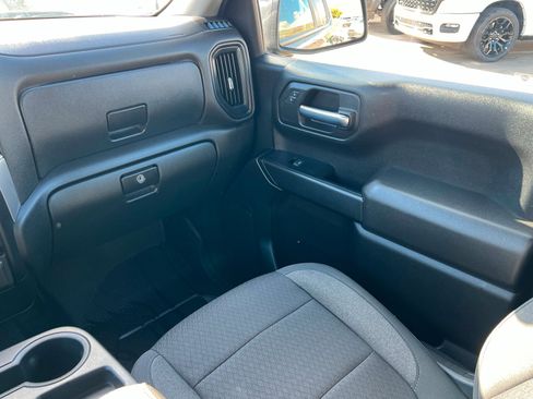 Certified 2022 Chevrolet Silverado 1500 Custom w/ LPO, Dark Essentials Package image 11