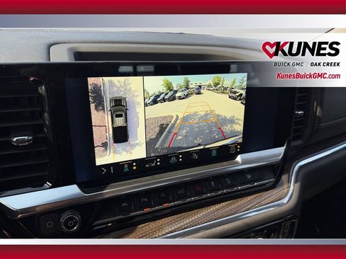 Used 2023 Chevrolet Silverado 1500 LT Trail Boss w/ LT Trail Boss Premium Package AWD/4WD image 27