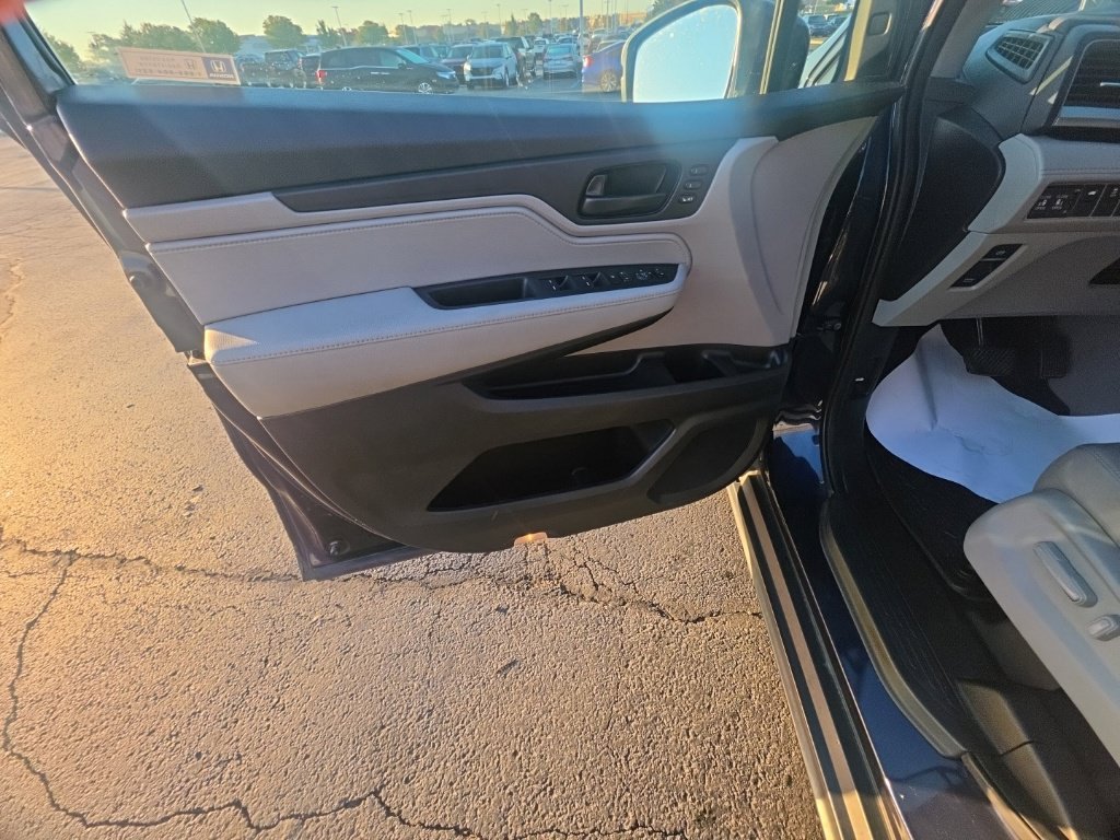 Used 2018 Honda Odyssey EX-L image 11