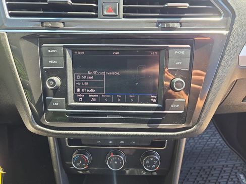 Used 2019 Volkswagen Tiguan S w/ Driver Assistance Package AWD/4WD image 31