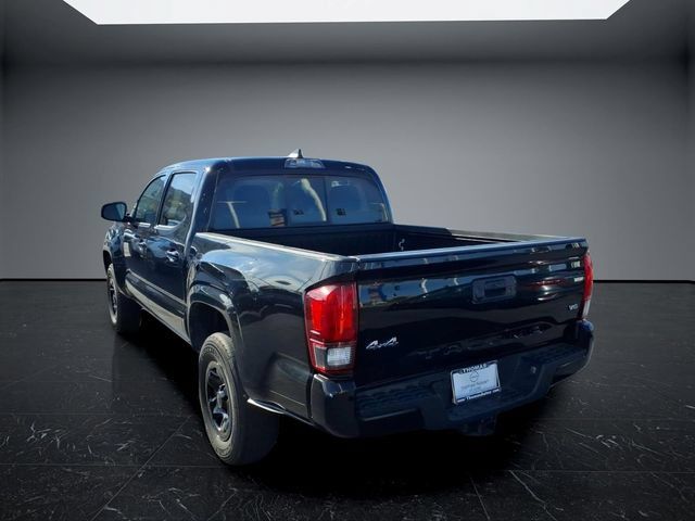 Used 2023 Toyota Tacoma SR AWD/4WD image 5