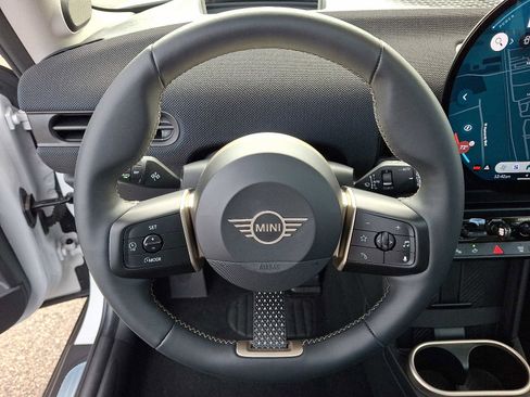 Used 2025 MINI Cooper S image 20