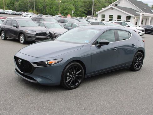 Used 2026 MAZDA MAZDA3 Carbon AWD/4WD image 4
