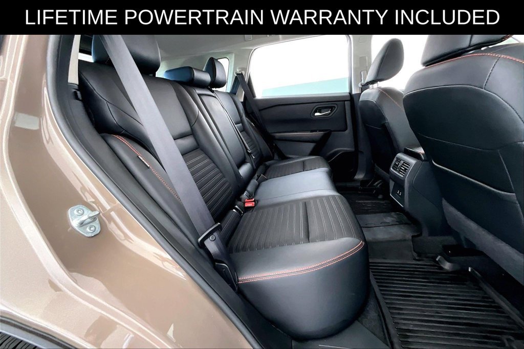 Used 2025 Nissan Rogue SV AWD/4WD image 35