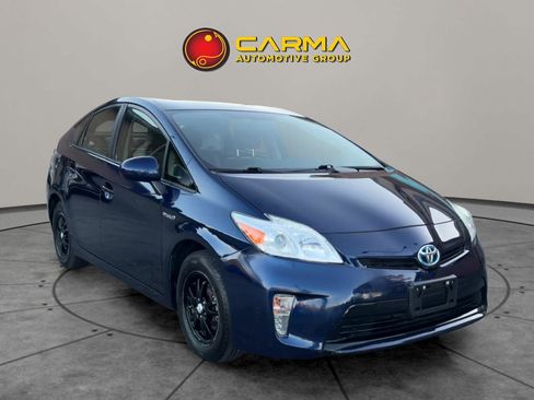 Used 2015 Toyota Prius Three image 11
