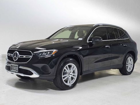 Used 2024 Mercedes-Benz GLC 300 4MATIC image 7