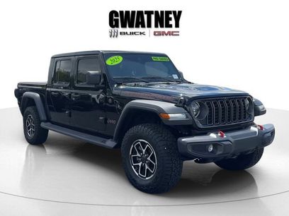 Used 2025 Jeep Gladiator Rubicon w/ Convenience Group