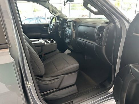 Used 2019 Chevrolet Silverado 1500 Custom Trail Boss w/ Custom Convenience Package image 14