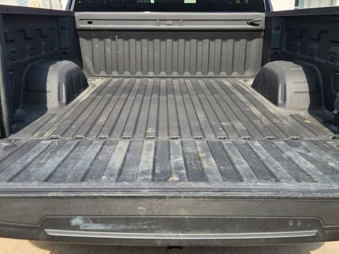 Used 2023 Chevrolet Silverado 1500 Custom AWD/4WD image 33