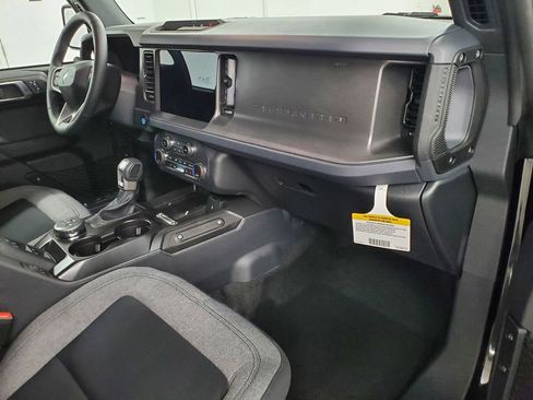 New 2025 Ford Bronco Big Bend image 11