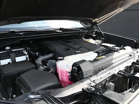 Used 2022 Toyota Tundra SR5 RWD image 21