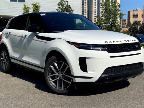 New 2026 Land Rover Range Rover Evoque S image 2