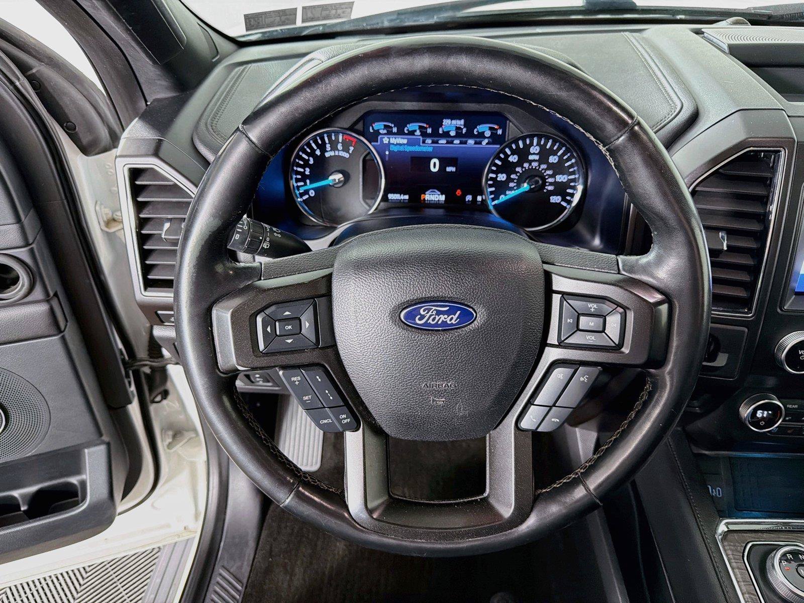 Used 2020 Ford Expedition Limited w/ Equipment Group 302A AWD/4WD image 4