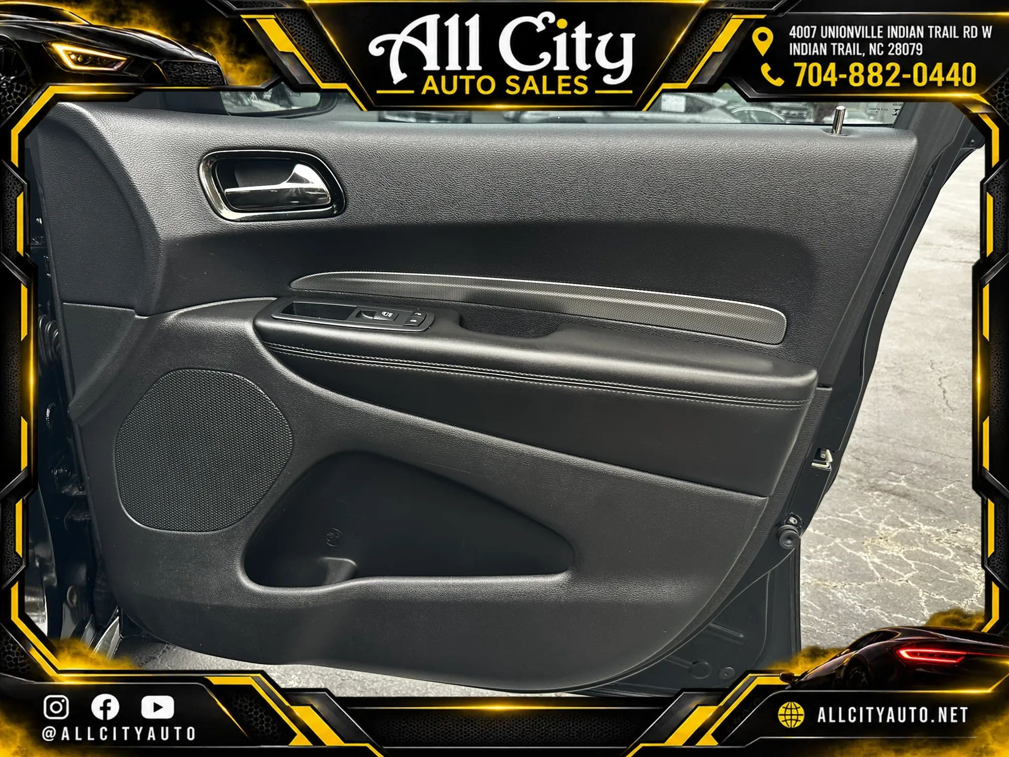 Used 2020 Dodge Durango GT w/ Blacktop Package RWD image 34