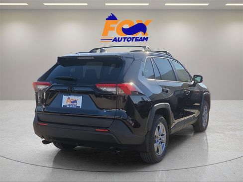 New 2025 Toyota RAV4 XLE image 4