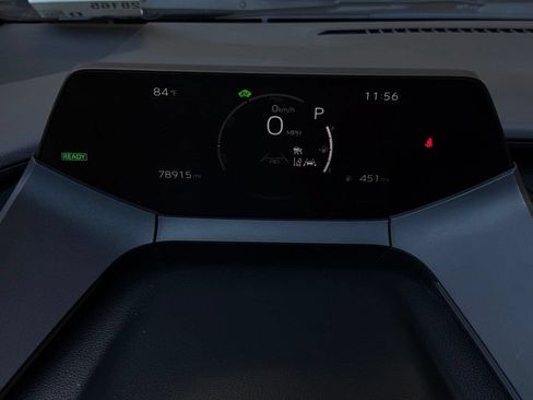 Used 2023 Toyota Prius LE FWD image 10