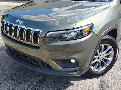 Used 2019 Jeep Cherokee Latitude Plus w/ Cold Weather Group
