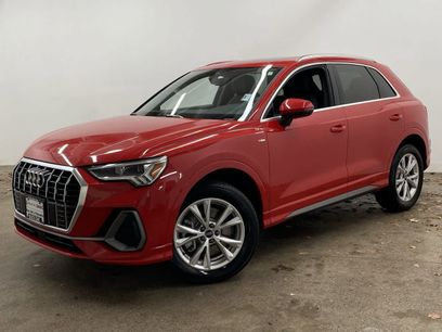 Used 2024 Audi Q3 2.0T Premium