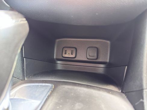 Used 2018 Chevrolet Equinox LT w/ Sun & Infotainment Package FWD image 44