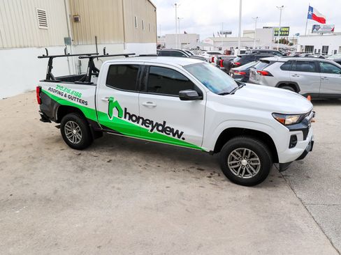 Used 2024 Chevrolet Colorado LT w/ LT Convenience Package image 6