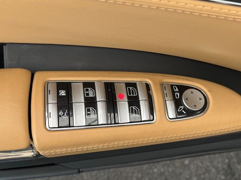 Used 2008 Mercedes-Benz S 550 image 36