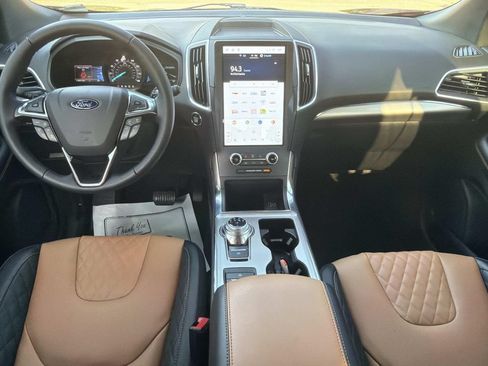 Used 2024 Ford Edge Titanium w/ Titanium Elite Package AWD/4WD image 16