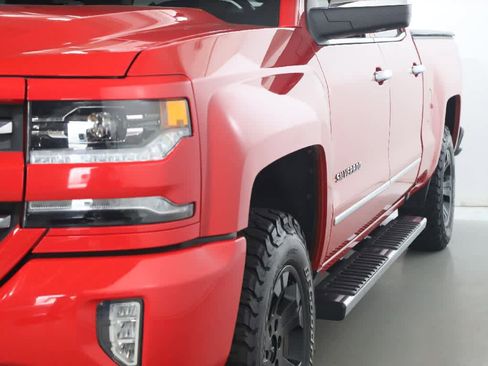Used 2018 Chevrolet Silverado 1500 LTZ Z71 AWD/4WD image 4