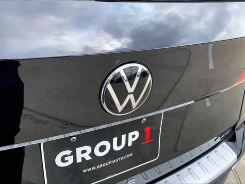 Used 2022 Volkswagen Taos SE AWD/4WD image 31