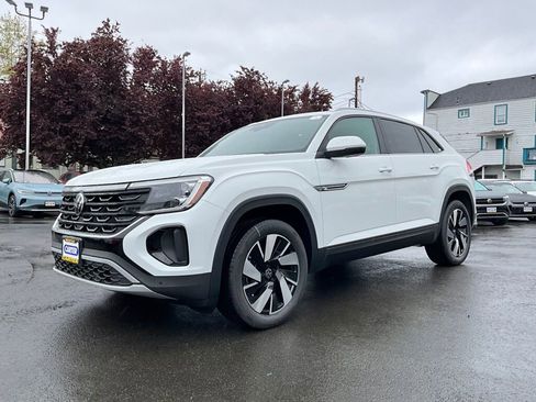 New 2025 Volkswagen Atlas Cross Sport SE image 3