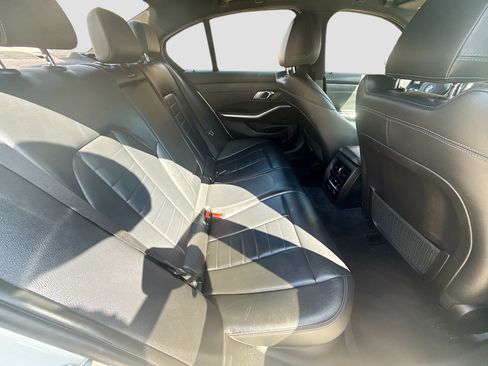 Used 2019 BMW 330i xDrive Sedan w/ Convenience Package AWD/4WD image 28